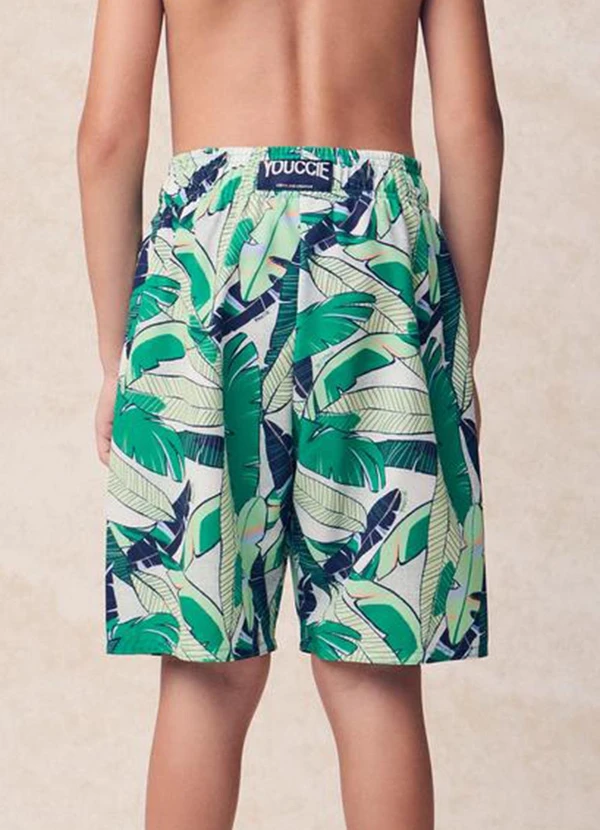 Youccie - Bermuda em Tactel Estampada de Folhas Verde 2