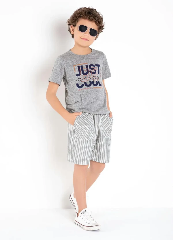 Queima Estoque - Bermuda Infantil Listras Cinza com Bolsos 4