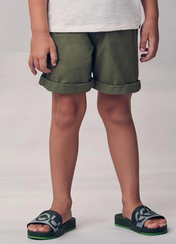 Youccie - Bermuda Militar de Sarja Verde
