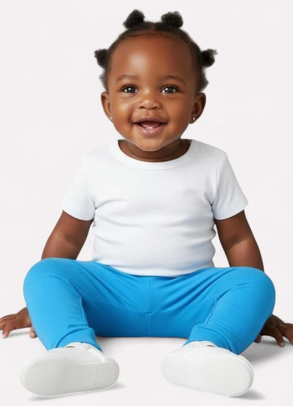 Kyly - Calça Infantil Menino em Moletom Azul