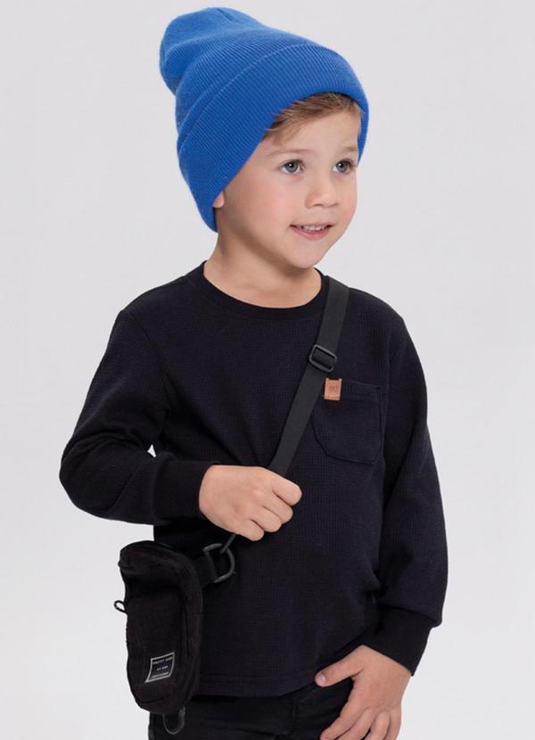 Alakazoo - Camiseta com Bolso Lateral Preto