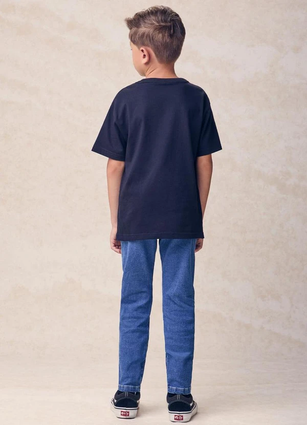 Youccie - Camiseta com Bordado de Lettering Preto 4