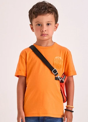 Youccie - Camiseta com Estampa de Lettering Laranja - YOUCCIE