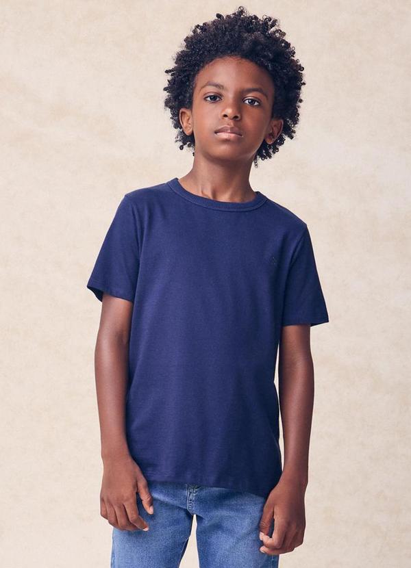 Youccie - Camiseta Infantil Básica com Bordado Marinho