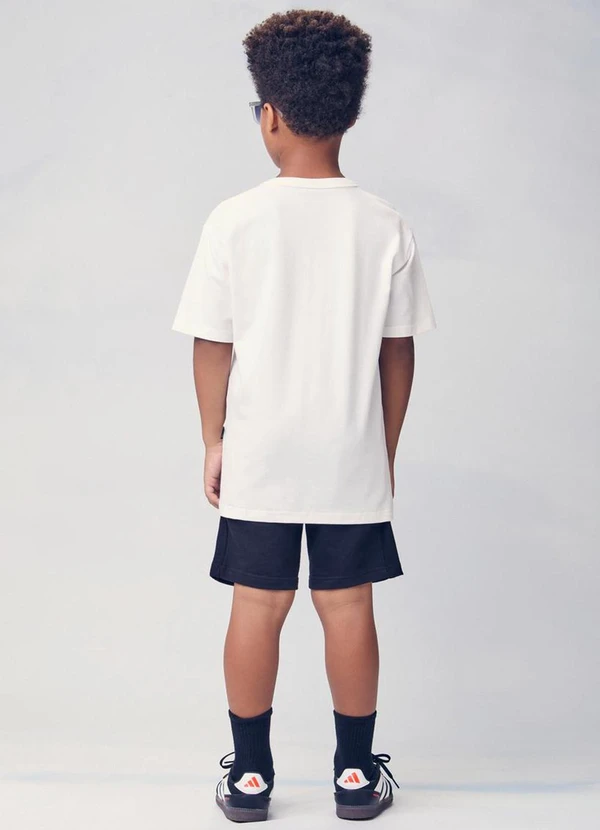 Youccie - Camiseta Infantil com Chuteiras de Puff Branco 4