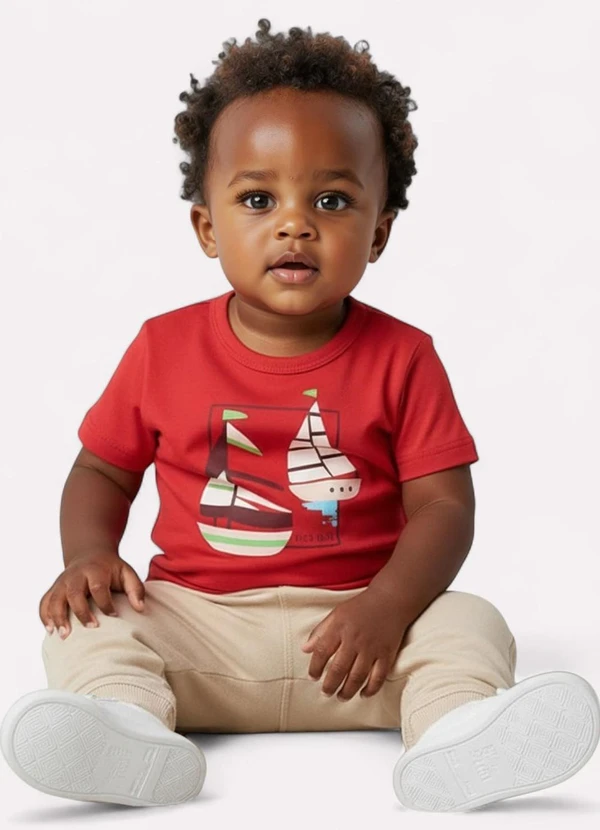 Kyly - Camiseta Infantil Menino Barco Vermelho