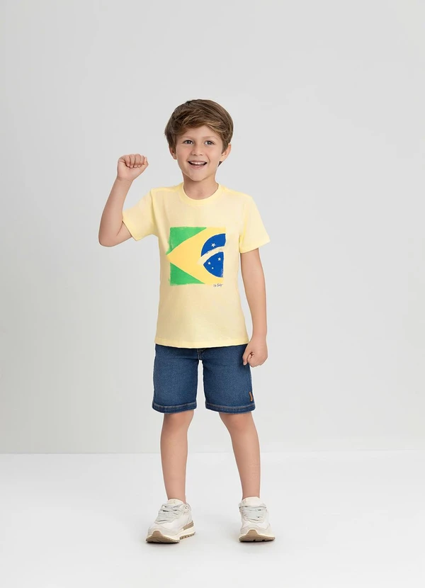 Up Baby - Camiseta Infantil com Bandeira Brasil Amarelo