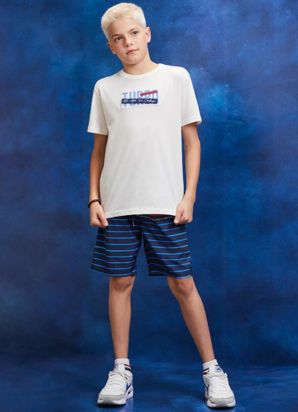 Youccie - Camiseta Off White com Patch Bordado Pérola 3