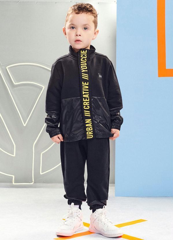 Youccie - Conjunto Moletom com Corta Vento Preto