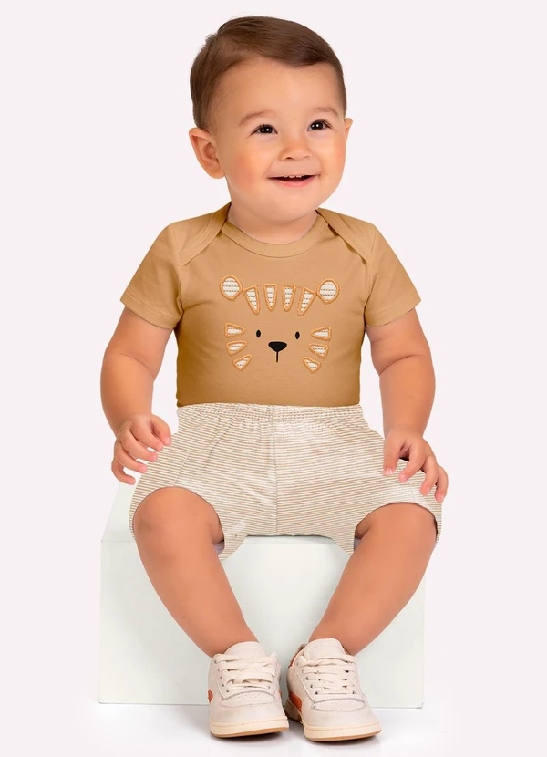 Kyly - Conjunto Bebê Menino Bordado Marrom