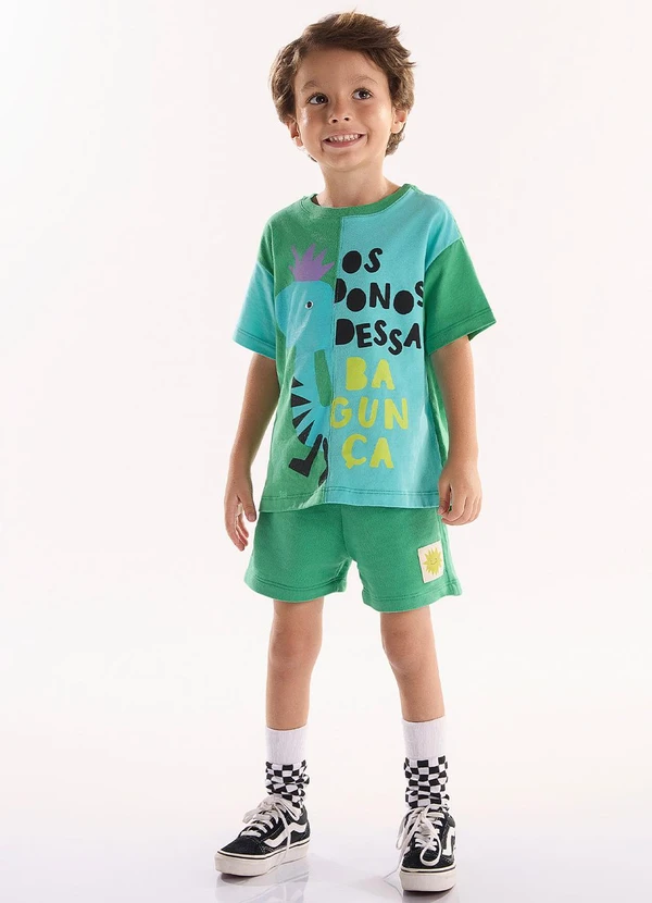 Três e Já - Conjunto com Camiseta e Short Verde 1