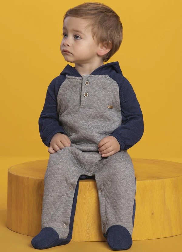 Ioluig - Macacão Matelassê e Malha Alfaiataria Cinza