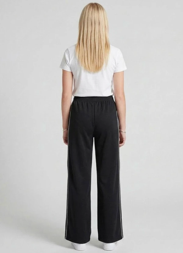 Minty - Calça Wide Leg Moletom Felpado Preto 4