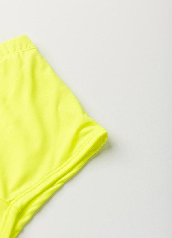 Vida Costeira - Conjunto Moda Praia Uv50+ Amarelo 8