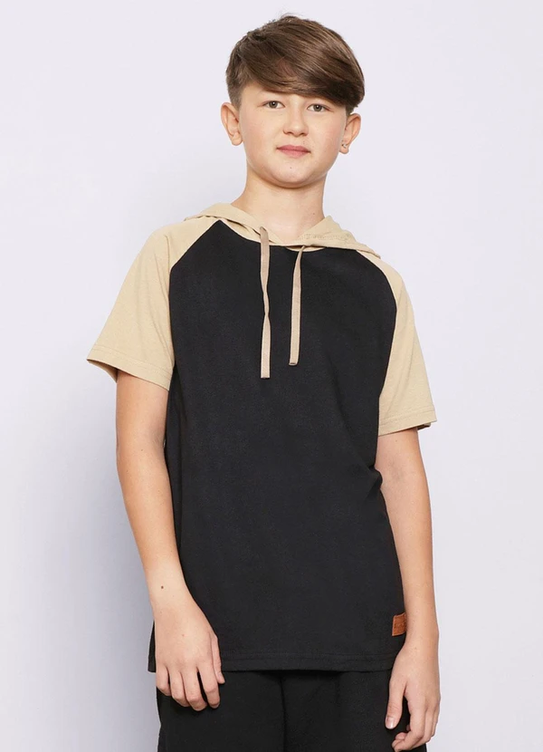 Torra - Camiseta Juvenil Capuz com Recortes Preto