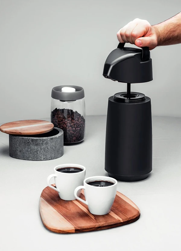 Tramontina - Garrafa Térmica Tramontina 1l Preto 3