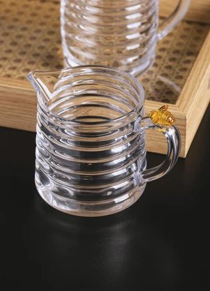 Lar e Lazer - Leiteira Little Bee 300ml - LAR E LAZER