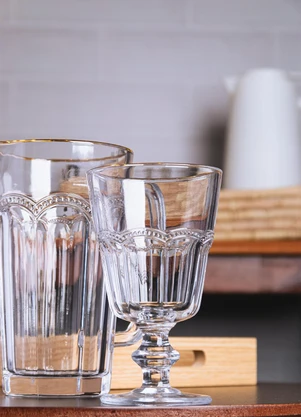 Lar e Lazer - Taça de Água Belle Epoque com Fio Dourado - LAR E LAZER