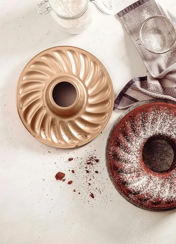 Tramontina - Forma com Fundo Removível Vermelha 1 Peça 7