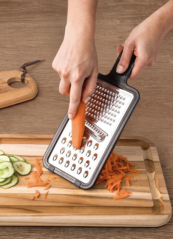 Tramontina - Ralador Universal em Aço Inox