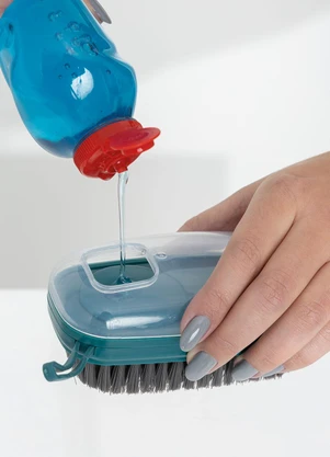 Lar e Lazer - Escova de Limpeza com Dispenser - LAR E LAZER