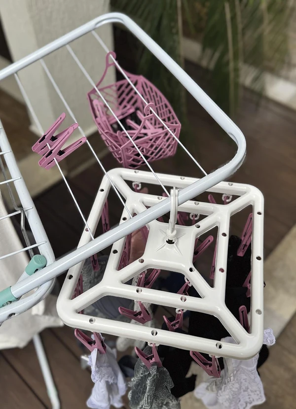 Lar e Lazer - Varal Premium 24 Prendedores 8