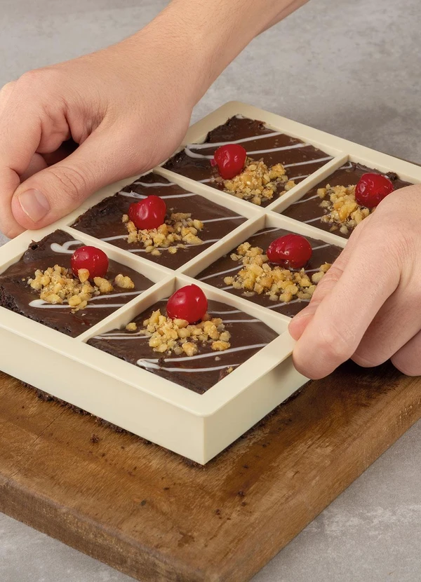 Lar e Lazer - Cortador de Brownie 6 Cortes 1