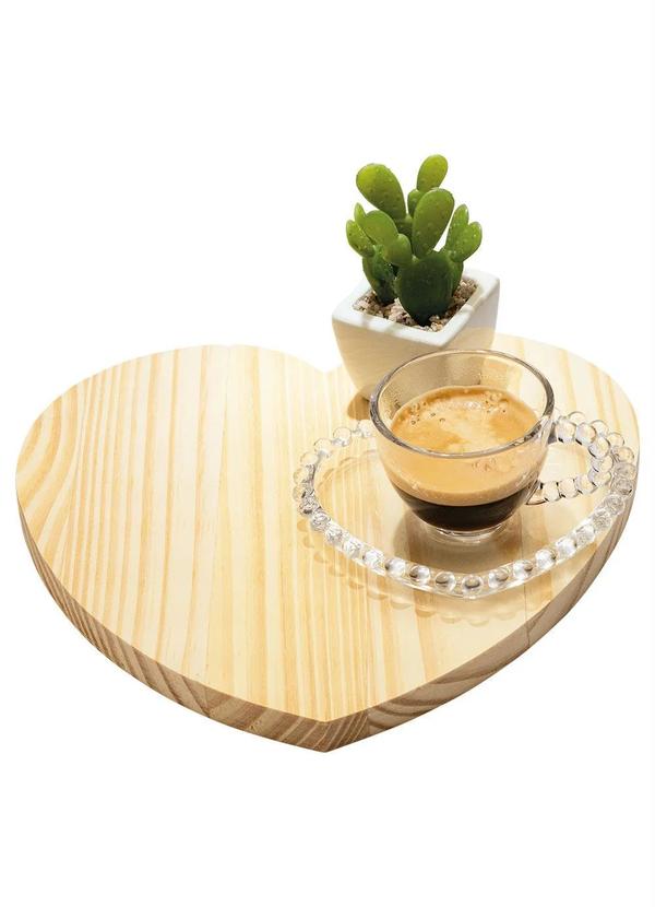 Lar e Lazer - Tábua Multiuso Coração Em Madeira